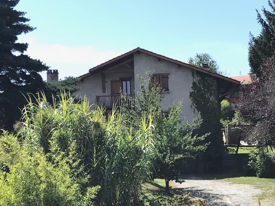 Appartement Dans Maison Brié-et-Angonnes Eksteriør bilde
